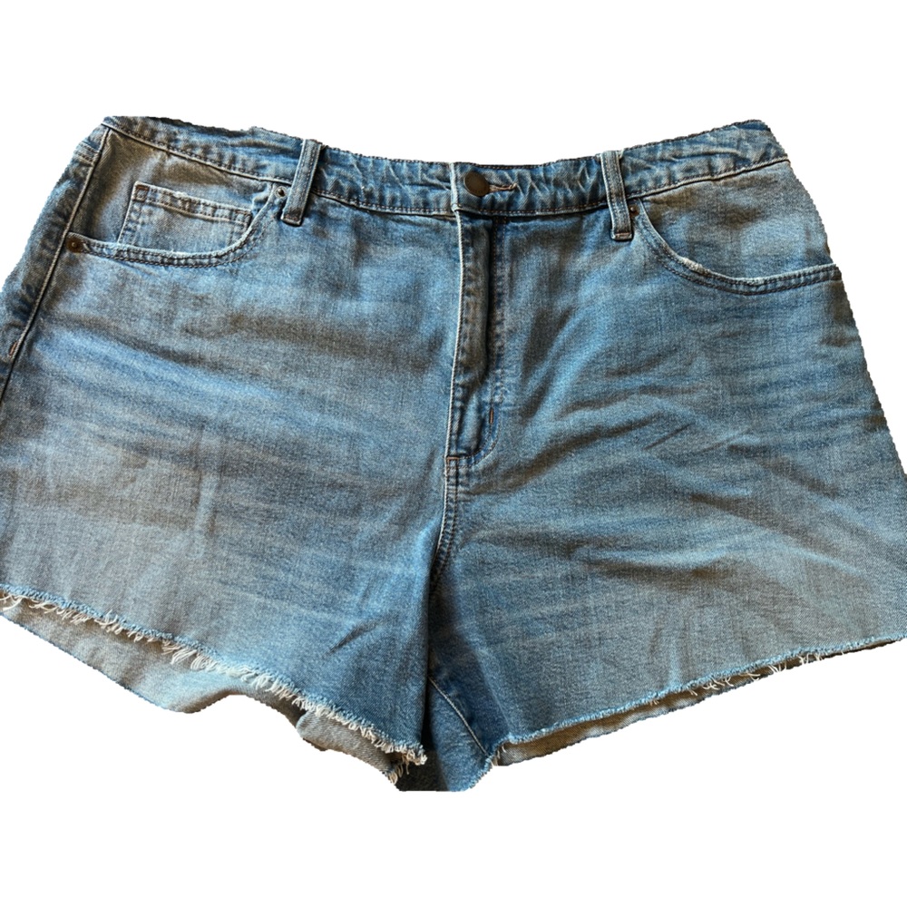 HIGH RISE 90’S STYLE CUTOFF SHORTS SLIM HIP AND LEG COMFORT STRETCH